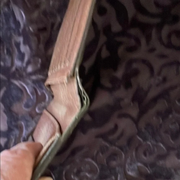 Authentic Louis Vuitton Monogram Clutch - Picture 9 of 9